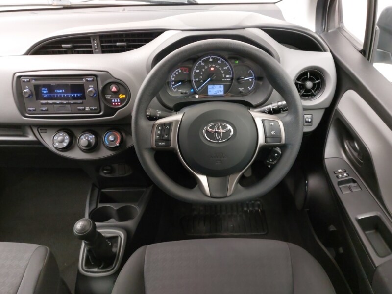 Used Toyota Yaris 2017 for sale - 77947431: Photo 7