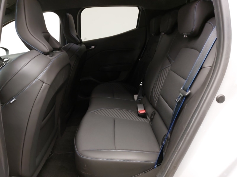 Used Renault Clio 2024 for sale - 77433778: Photo 6