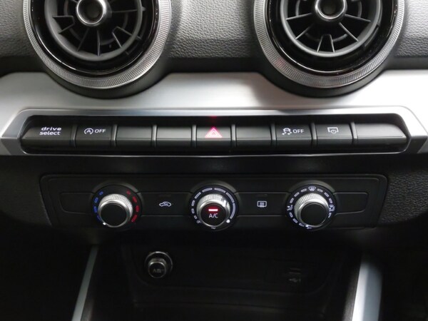 Used Audi Q2 2021 for sale - 76108095: Photo 15