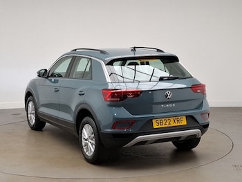 Used Volkswagen T-Roc 2022 for sale - 75530448: Photo
