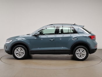 Used Volkswagen T-Roc 2022 for sale - 75530448: Photo