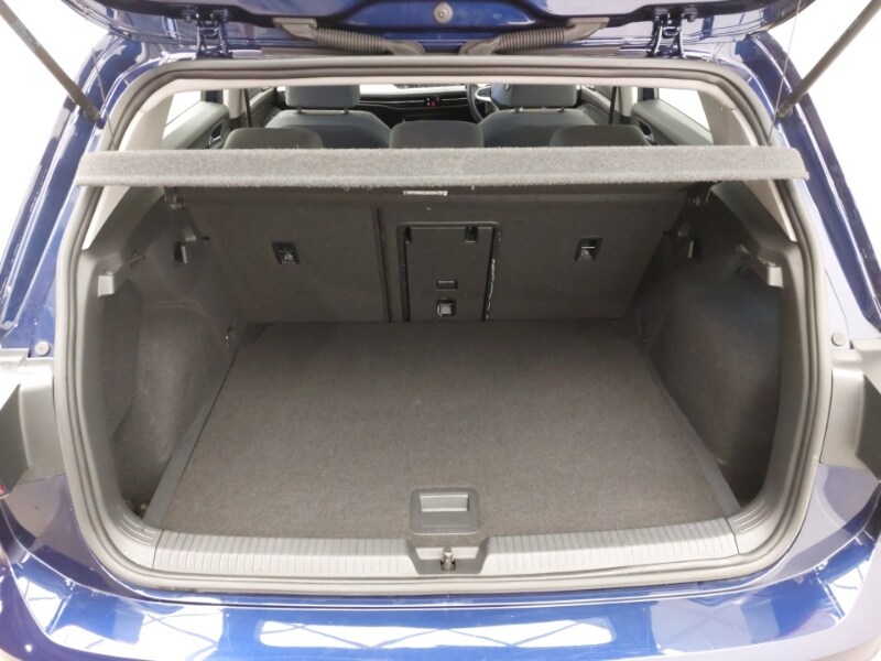Used Volkswagen Golf 2020 for sale - 77722106: Photo 8