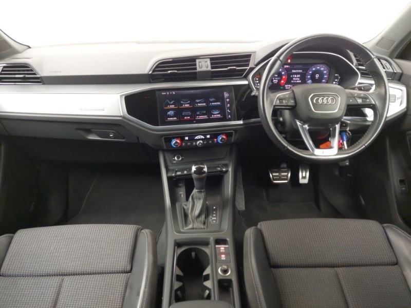 Used Audi Q3 2020 for sale - 76889341: Photo 2