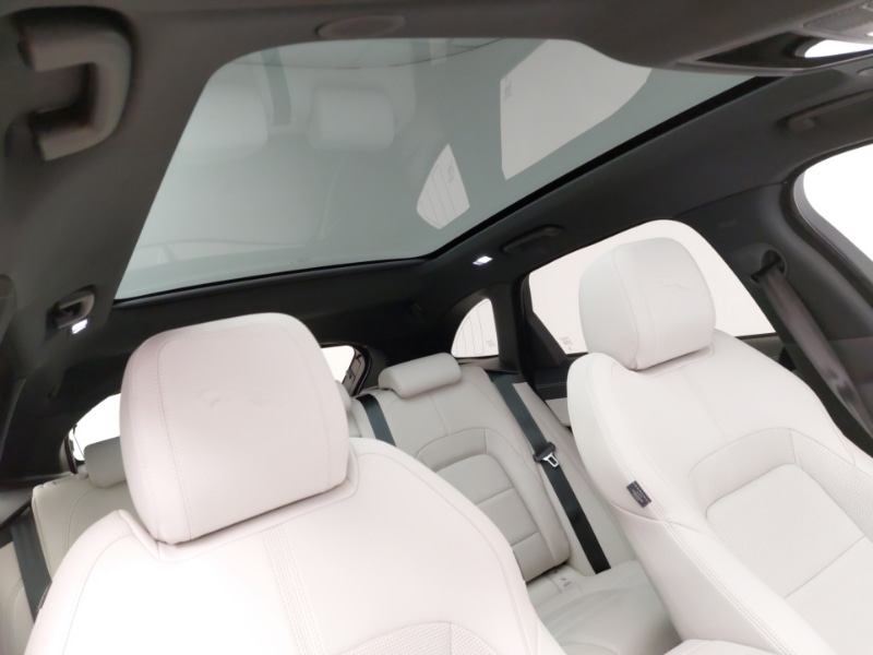 Used Jaguar F-Pace 2023 for sale - 76478584: Photo 15