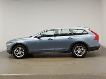 Used Volvo V90 2019 for sale - 77847207: Photo