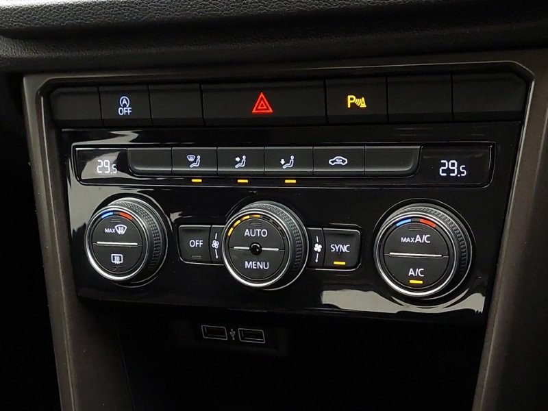 Used Volkswagen T-Roc 2019 for sale - 76644203: Photo 15