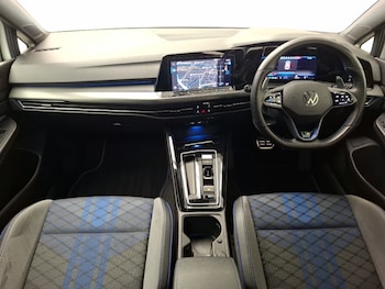 Used Volkswagen Golf 2023 for sale - 77556265: Photo