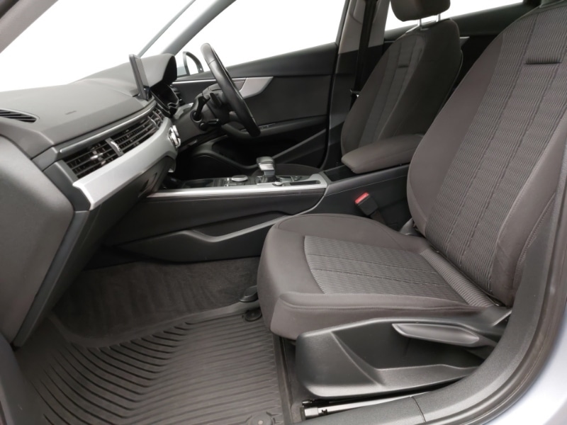 Used Audi A4 2019 for sale - 76736988: Photo 5