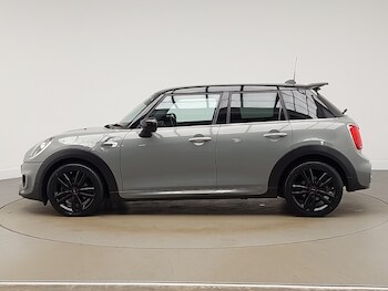 Used MINI Hatch 2020 for sale - 76879792: Photo