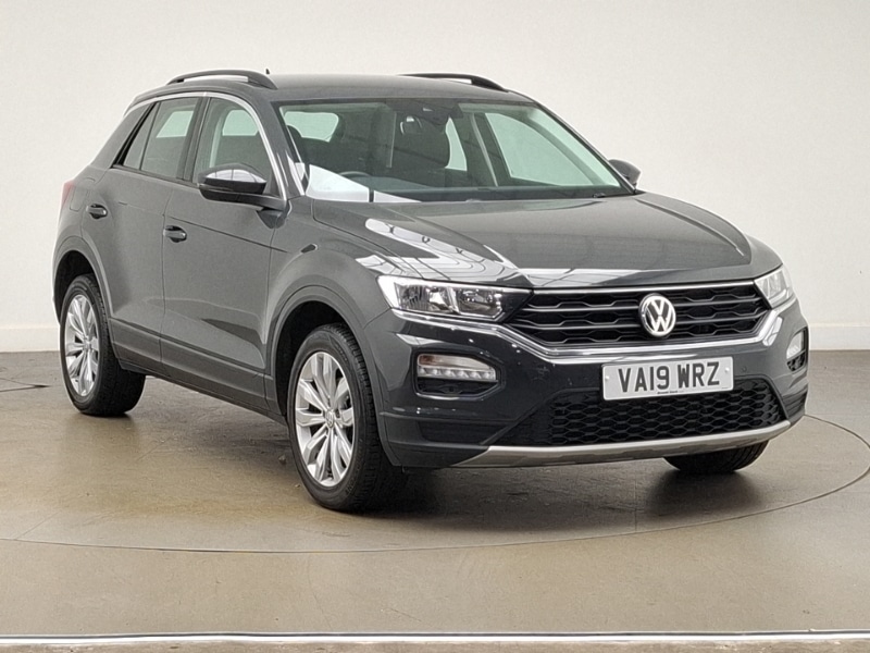 Used Volkswagen T-Roc 2019 for sale - 76464800: Photo 1