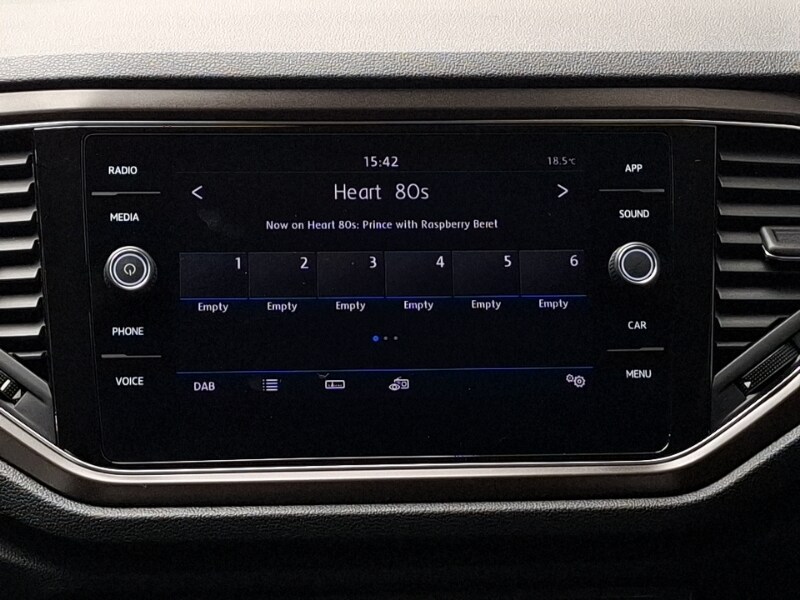 Used Volkswagen T-Roc 2019 for sale - 76464800: Photo 10