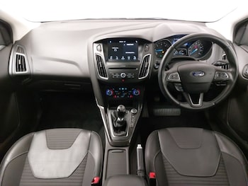 Used Ford Focus 2017 for sale - 77509215: Photo