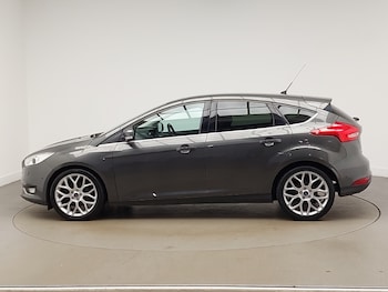 Used Ford Focus 2017 for sale - 77509215: Photo
