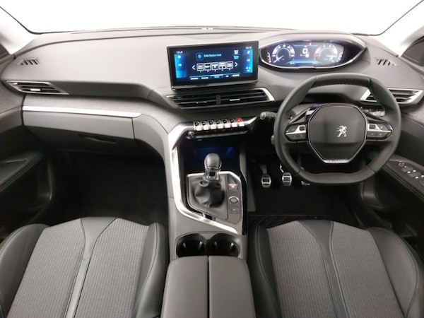 Used Peugeot 3008 2023 for sale - 76238258: Photo 2
