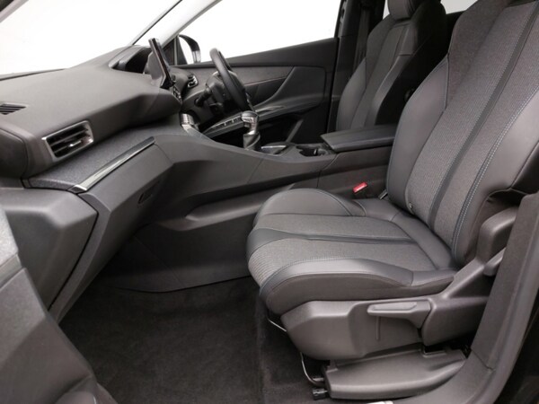 Used Peugeot 3008 2023 for sale - 76238258: Photo 5