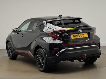 Used Toyota C-HR 2019 for sale - 79432859: Photo