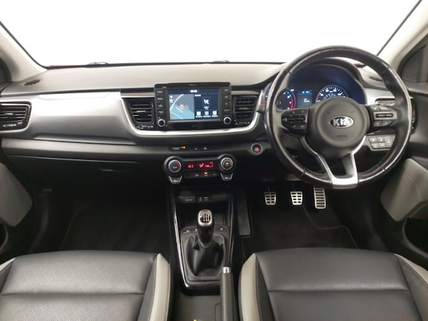Used Kia Stonic 2019 for sale - 76311473: Photo 2