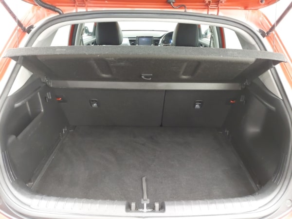 Used Kia Stonic 2019 for sale - 76311473: Photo 8