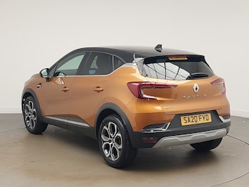 Used Renault Captur 2020 for sale - 76628718: Photo