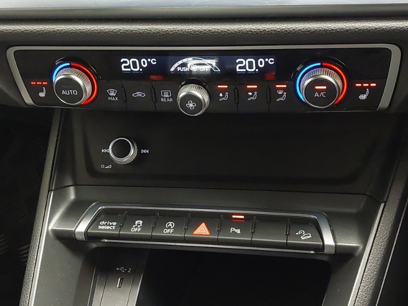 Used Audi Q3 2022 for sale - 76879781: Photo 15