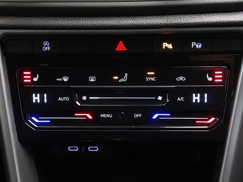 Used Volkswagen T-Roc 2022 for sale - 77284214: Photo 16