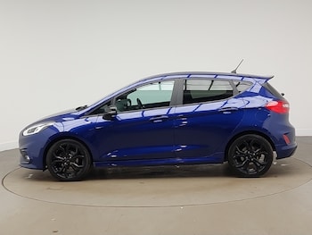 Used Ford Fiesta 2018 for sale - 77678125: Photo