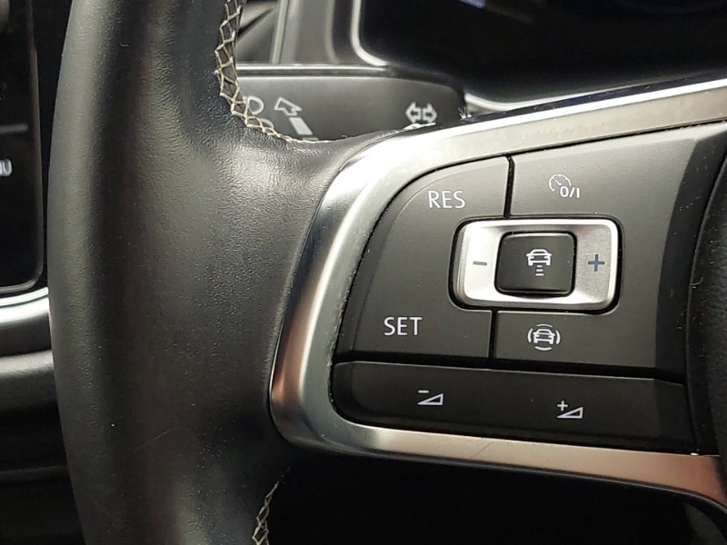 Used Volkswagen T-Roc 2021 for sale - 76795251: Photo 18