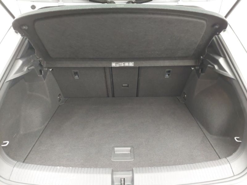 Used Volkswagen T-Roc 2021 for sale - 76795251: Photo 8