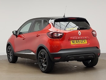 Used Renault Captur 2019 for sale - 77669779: Photo