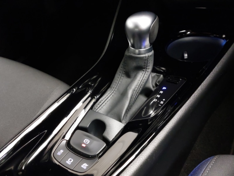 Used Toyota C-HR 2021 for sale - 77052376: Photo 15