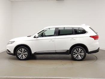 Used Mitsubishi Outlander 2020 for sale - 77947444: Photo
