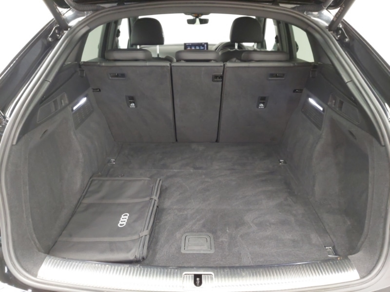 Used Audi Q5 2022 for sale - 76166001: Photo 8