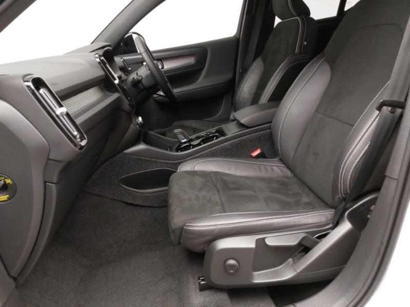 Used Volvo XC40 2022 for sale - 76695746: Photo 5