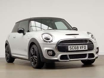 Used MINI Hatch 2019 for sale - 74940395: Photo