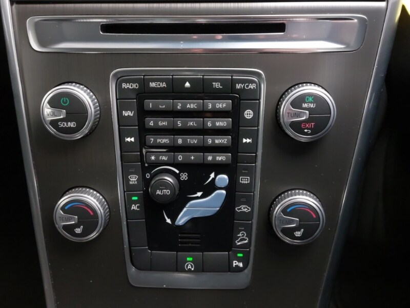 Used Volvo XC60 2016 for sale - 77183511: Photo 17