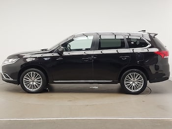 Used Mitsubishi Outlander 2020 for sale - 76145535: Photo