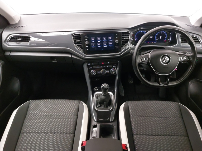 Used Volkswagen T-Roc 2018 for sale - 76543404: Photo 2