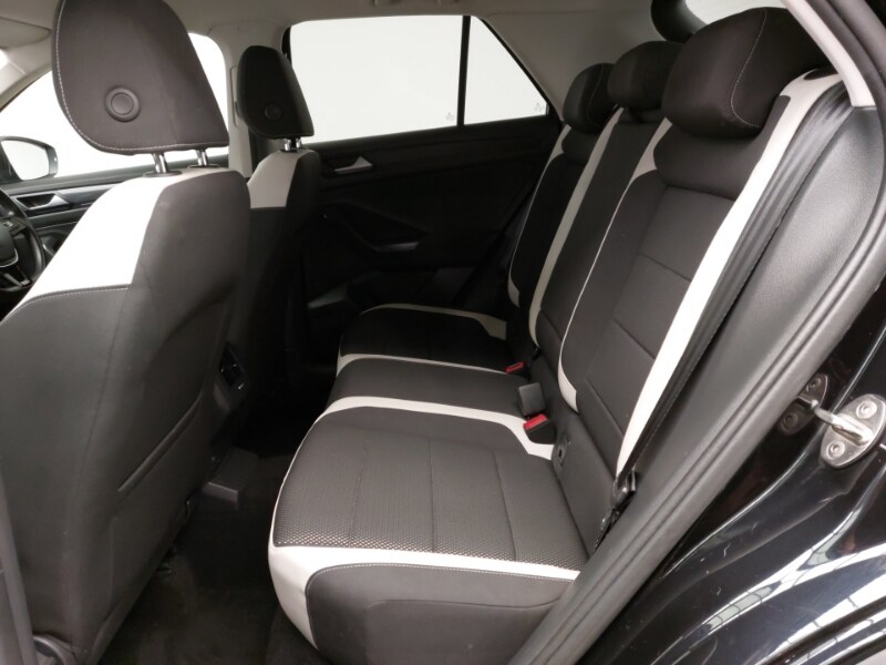 Used Volkswagen T-Roc 2018 for sale - 76543404: Photo 6