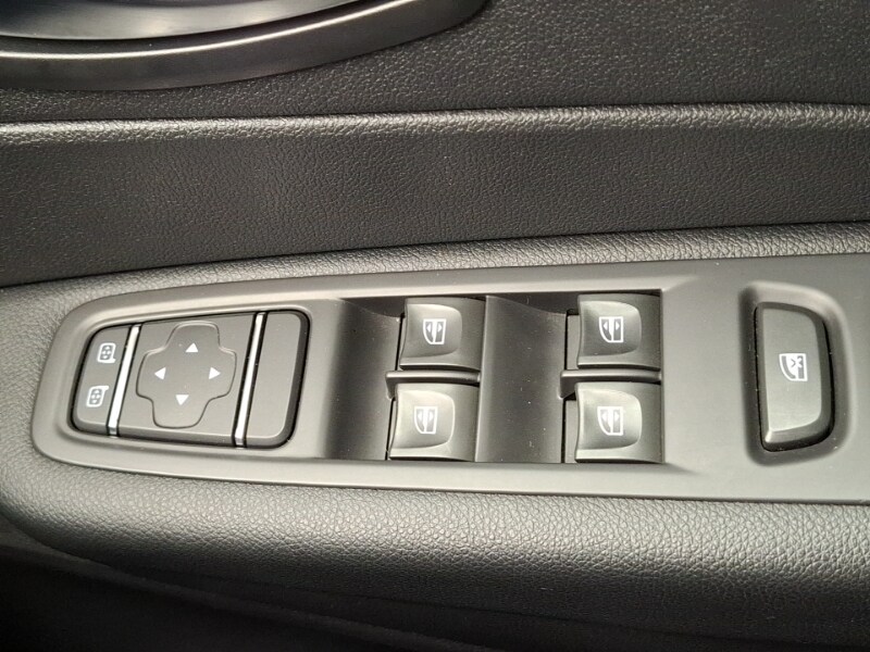 Used Renault Captur 2019 for sale - 77907407: Photo 19