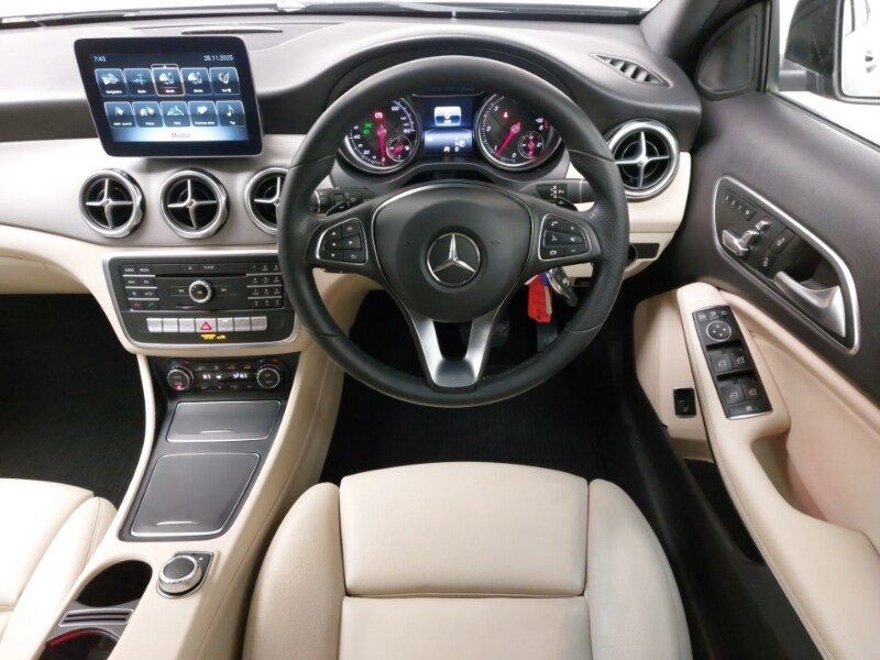 Used Mercedes-Benz GLA 2017 for sale - 76736982: Photo 7