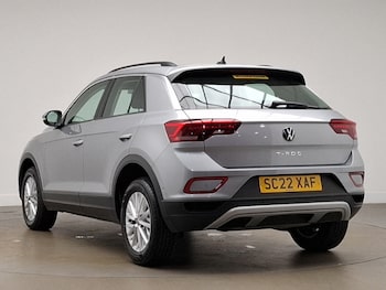 Used Volkswagen T-Roc 2022 for sale - 75583780: Photo