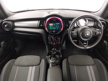 Used MINI Hatch 2020 for sale - 75629037: Photo