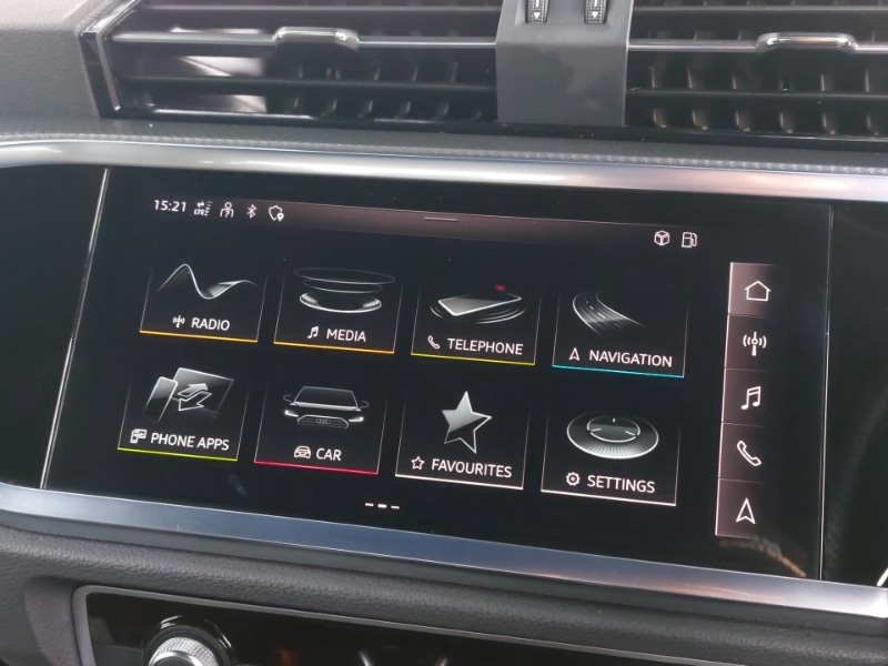 Used Audi Q3 2021 for sale - 76672781: Photo 10