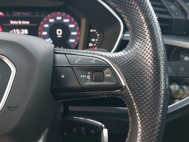 Used Audi Q3 2021 for sale - 76672781: Photo 14