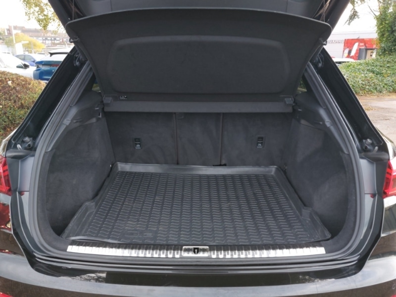 Used Audi Q3 2021 for sale - 76672781: Photo 8