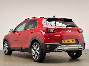 Used Kia Stonic 2024 for sale - 77343134: Photo
