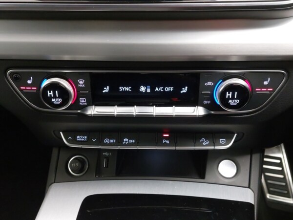 Used Audi Q5 2021 for sale - 76309251: Photo 16