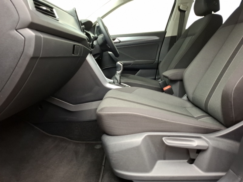 Used Volkswagen T-Roc 2023 for sale - 76493164: Photo 5