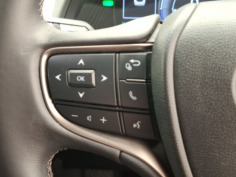 Used Lexus UX 2021 for sale - 76418869: Photo 18