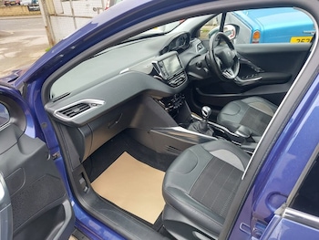 Used Peugeot 2008 2014 for sale - 78467972: Photo